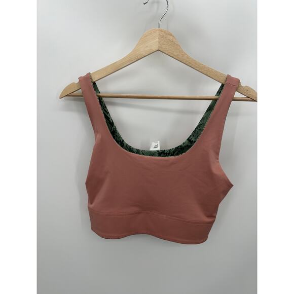 Fabletics Sports Bra Women SIZE Small Green Pink Harlyn Midi Medium Impact - Picture 8 of 10